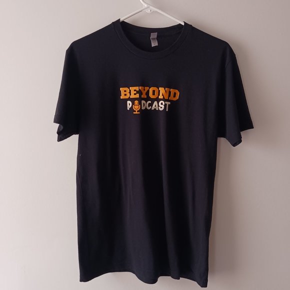 T Shirt Beyond Podcast High School and College Sports Coaching Size M Medium - Picture 2 of 4